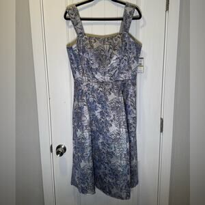 Alex Evenings Blue and White Sleeveless Party Gown with Pockets size 14